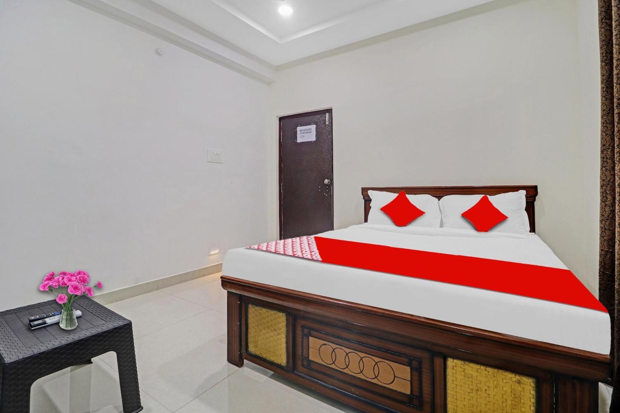 Hotel O Ayyappa Residency Kondapur  Bagian luar foto